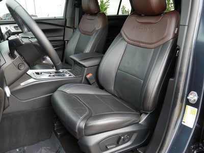 2022 Ford Explorer Platinum AWD