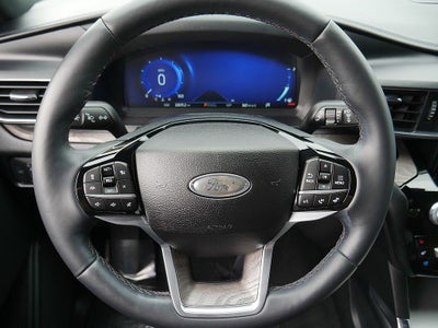 2022 Ford Explorer Platinum AWD