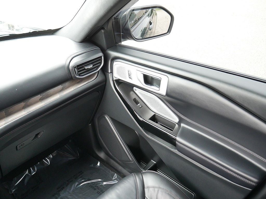 2022 Ford Explorer Platinum AWD