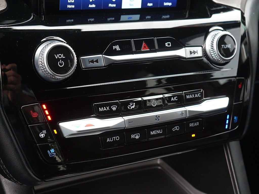 2022 Ford Explorer Platinum AWD
