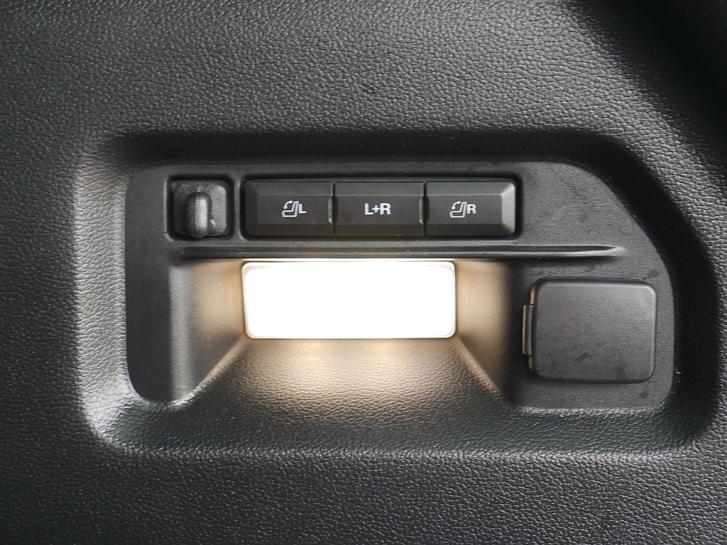 2022 Ford Explorer Platinum AWD