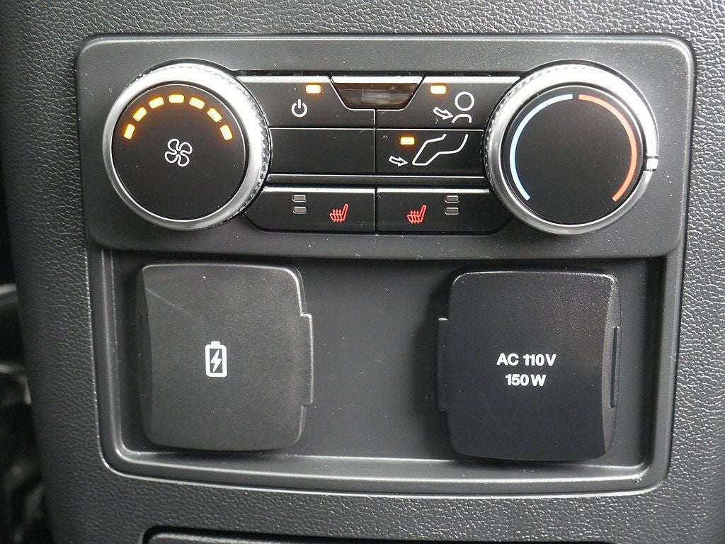 2022 Ford Explorer Platinum AWD