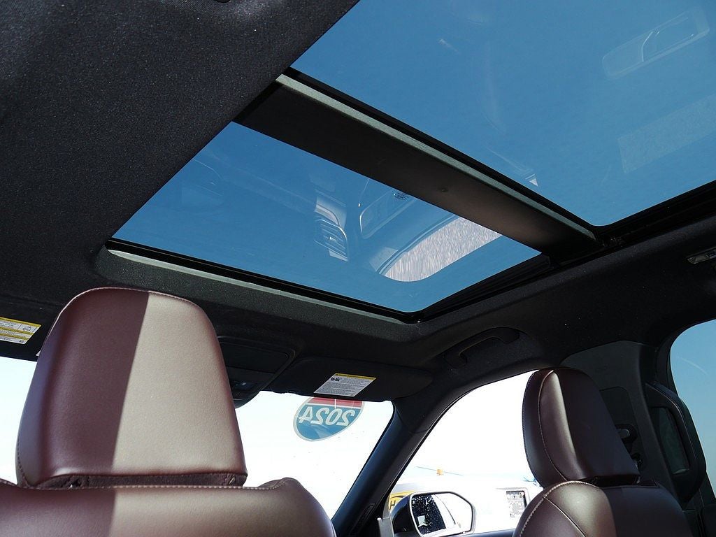 2024 Ford Explorer Platinum AWD