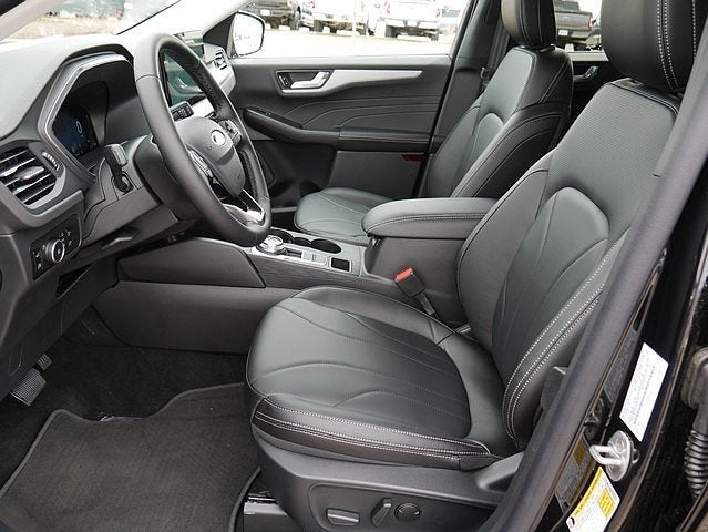 2025 Ford Escape Plug-In Hybrid Base