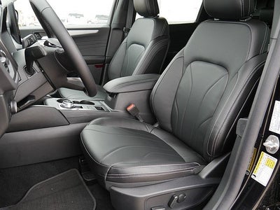 2025 Ford Escape Plug-In Hybrid Base