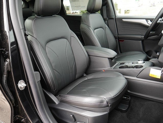 2025 Ford Escape Plug-In Hybrid Base