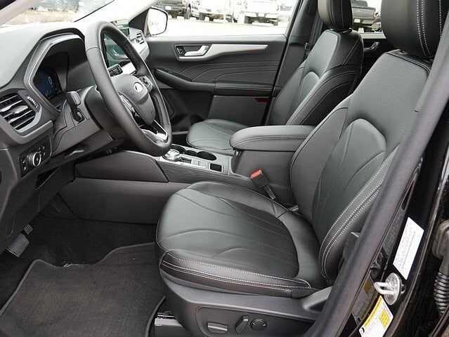 2025 Ford Escape Plug-In Hybrid Base