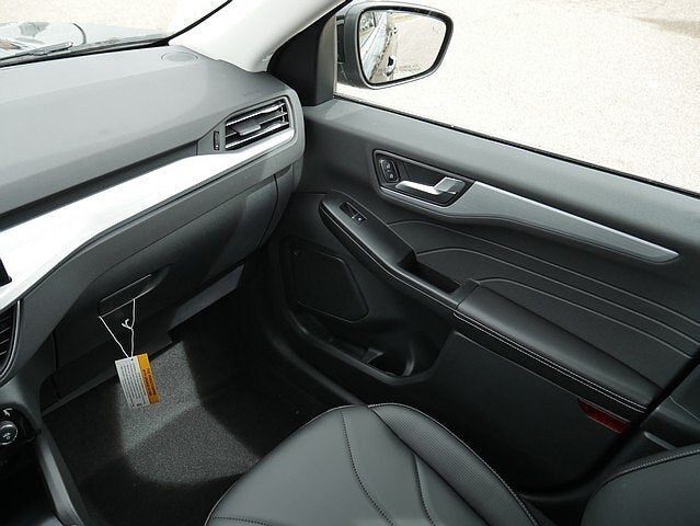 2025 Ford Escape Plug-In Hybrid Base