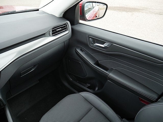 2025 Ford Escape Plug-In Hybrid Base