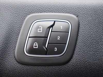 2020 Ford Escape SEL FWD