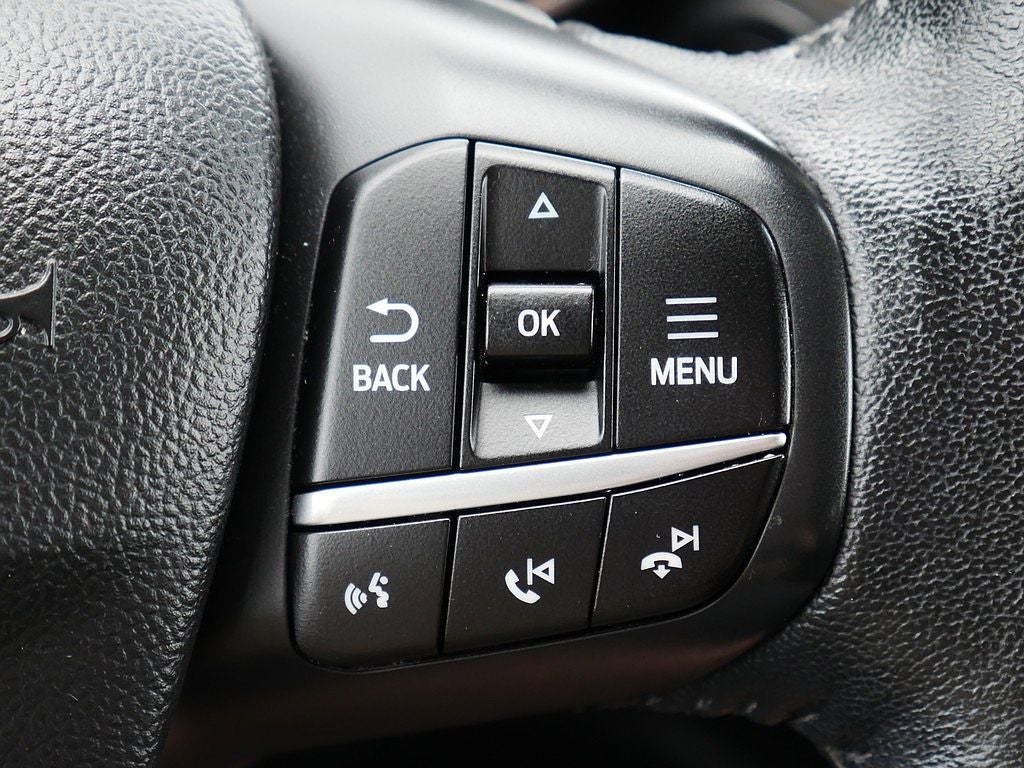 2020 Ford Escape SEL FWD
