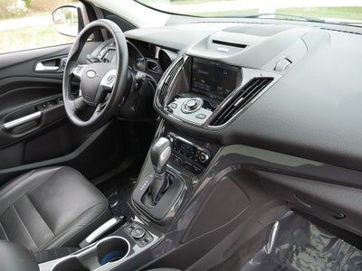 2014 Ford Escape Titanium FWD 2.0
