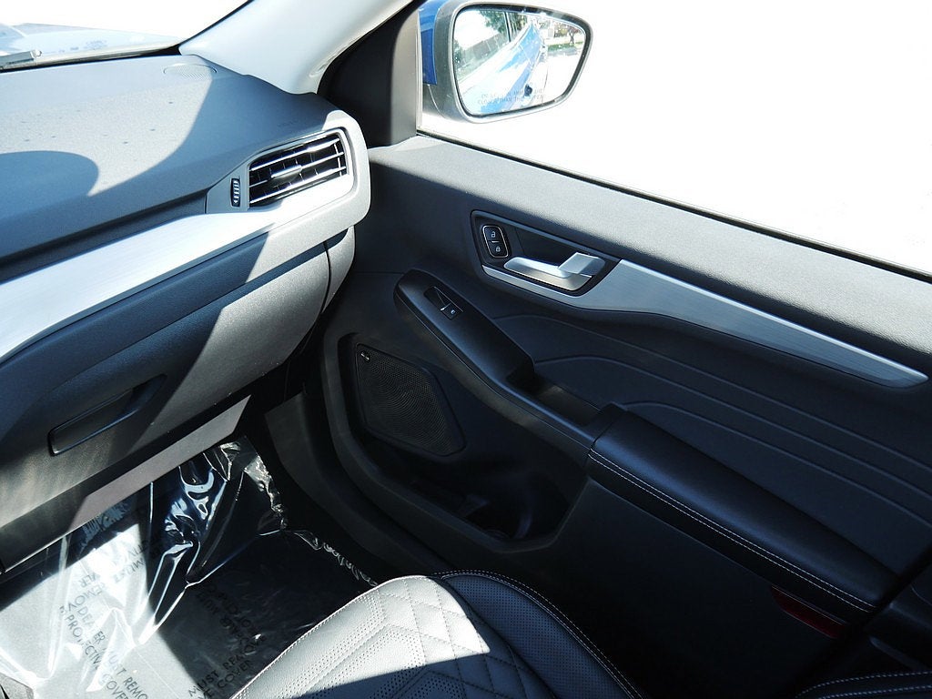 2023 Ford Escape Platinum AWD