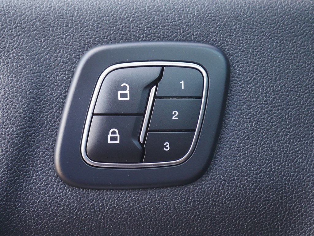 2023 Ford Escape Platinum AWD