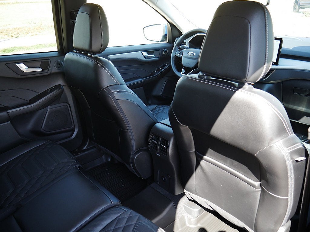 2023 Ford Escape Platinum AWD
