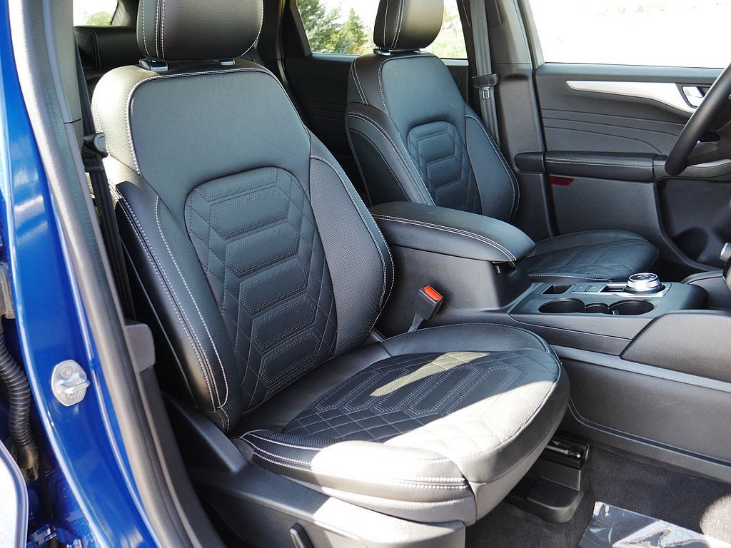 2023 Ford Escape Platinum AWD