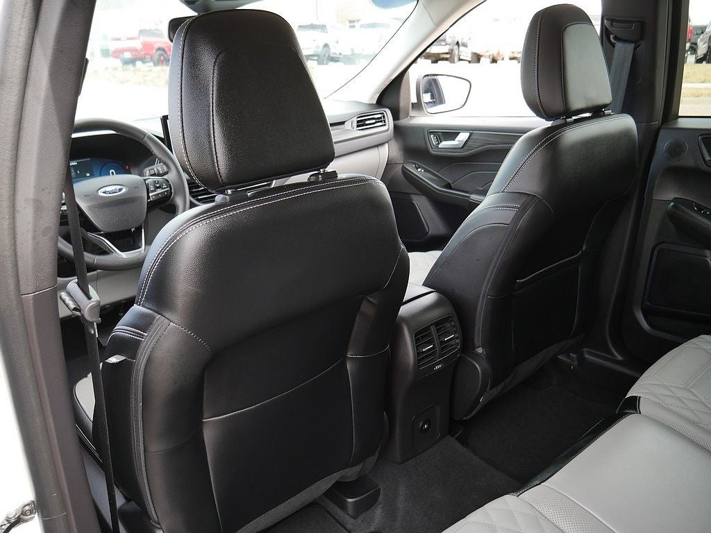 2023 Ford Escape Platinum AWD 2.0