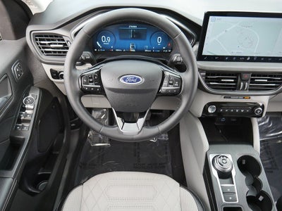 2023 Ford Escape Platinum AWD 2.0