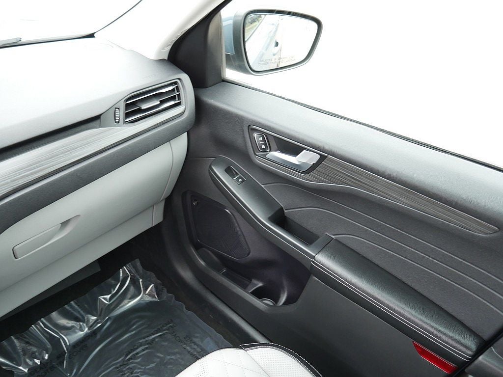 2024 Ford Escape Platinum AWD 2.0