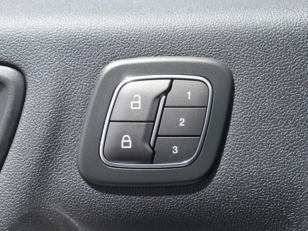 2023 Ford Escape Hybrid Platinum AWD