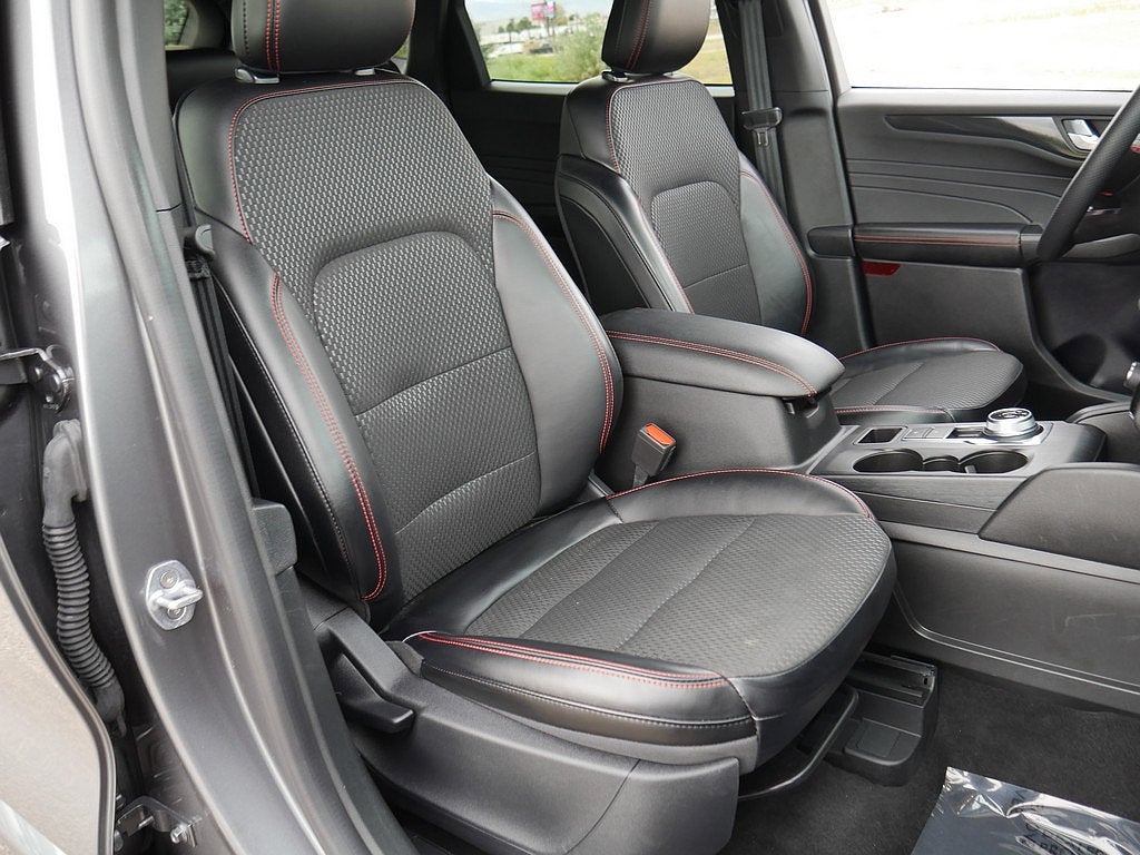 2024 Ford Escape ST-Line AWD
