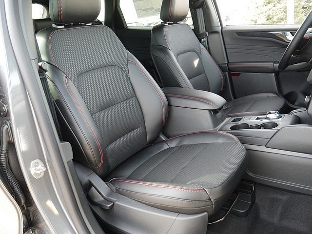 2026 Ford Escape ST-Line AWD