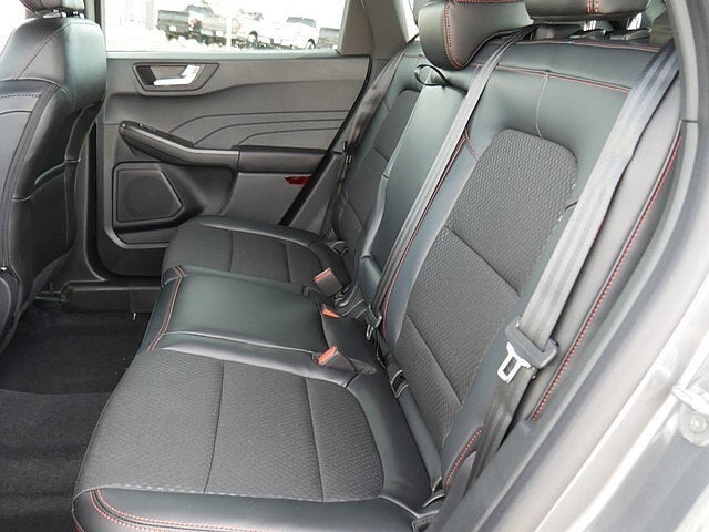 2026 Ford Escape ST-Line AWD