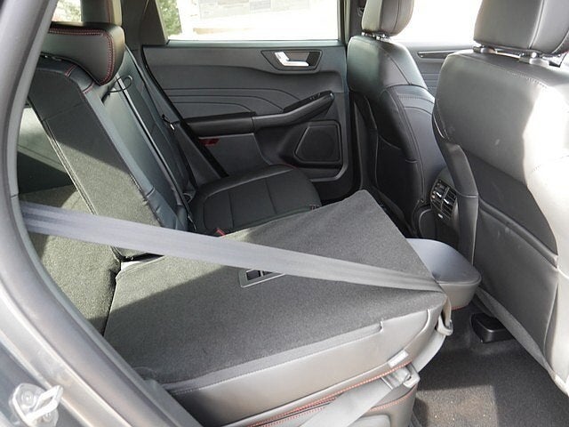 2026 Ford Escape ST-Line AWD