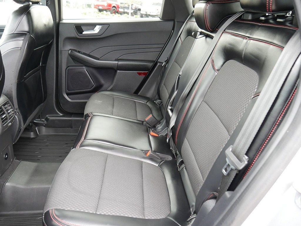 2024 Ford Escape ST-Line AWD