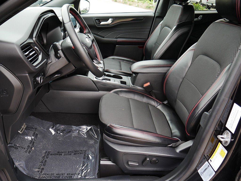 2024 Ford Escape ST-Line AWD