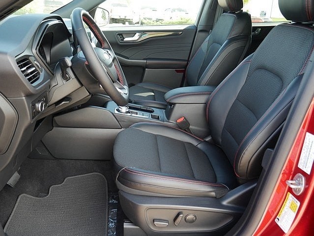 2026 Ford Escape ST-Line AWD