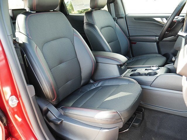 2026 Ford Escape ST-Line AWD