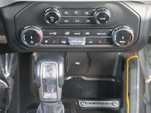 2022 Ford Bronco Badlands 2Dr