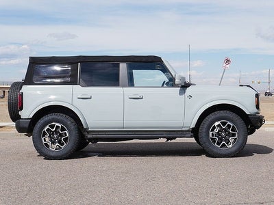 2022 Ford Bronco Outer Banks 4WD