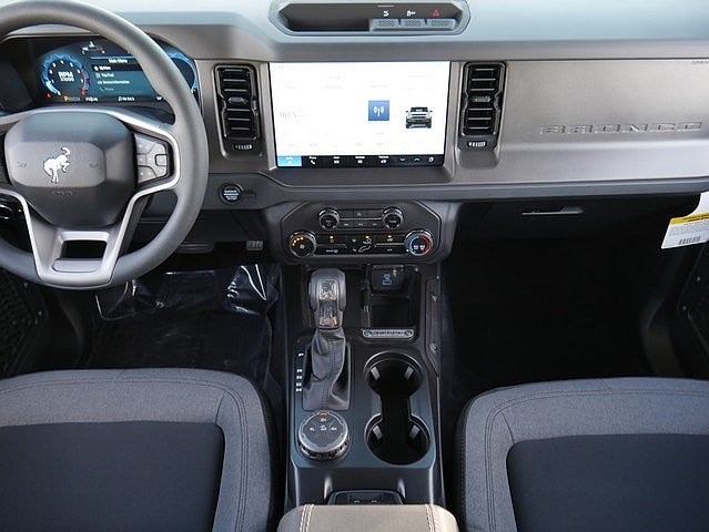 2025 Ford Bronco Modified 4WD