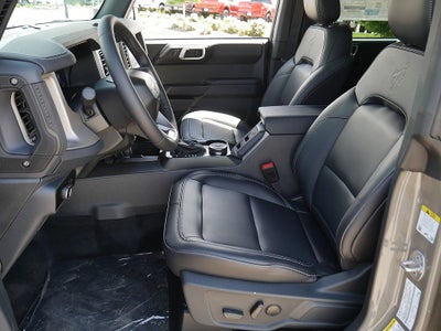2026 Ford Bronco Outer Banks 4WD