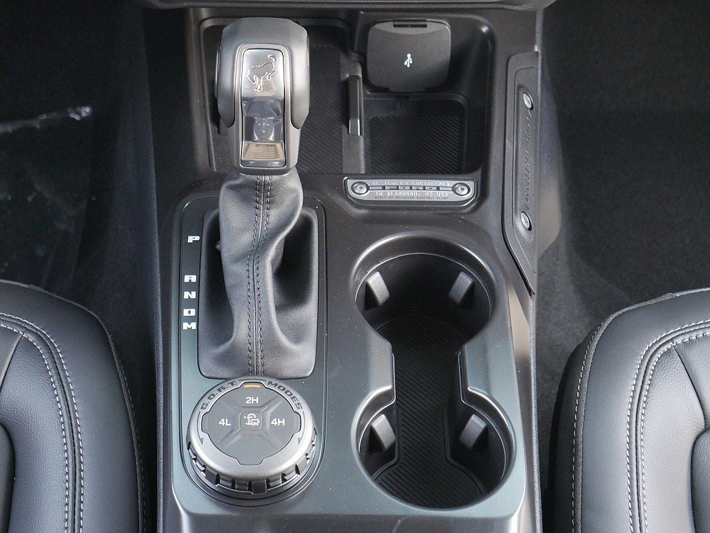2026 Ford Bronco Outer Banks 4WD
