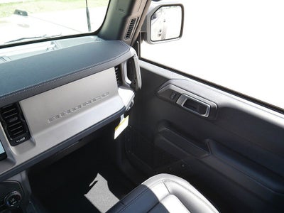 2026 Ford Bronco Outer Banks 4WD