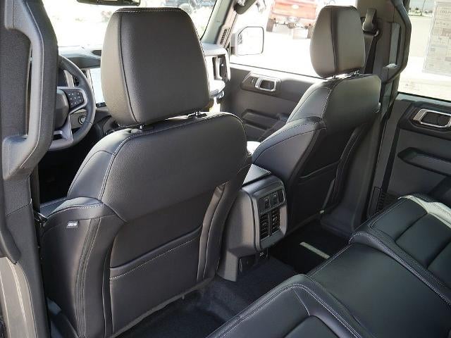 2026 Ford Bronco Outer Banks 4WD