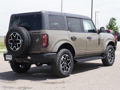2026 Ford Bronco Outer Banks 4WD