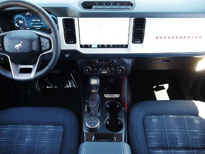 2026 Ford Bronco Heritage Edition 4WD