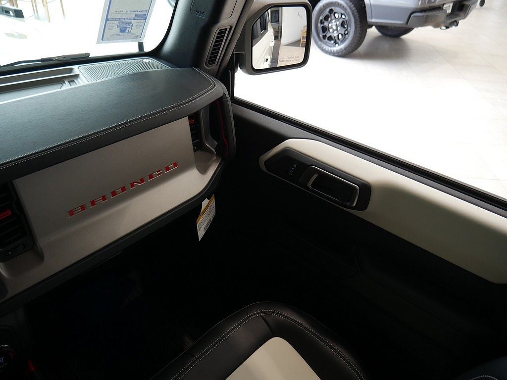 2026 Ford Bronco Outer Banks 60th Anniversary Package