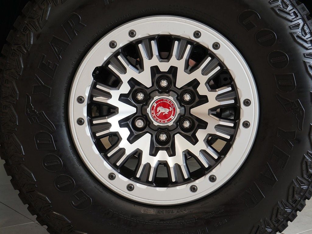 2026 Ford Bronco Outer Banks 60th Anniversary Package