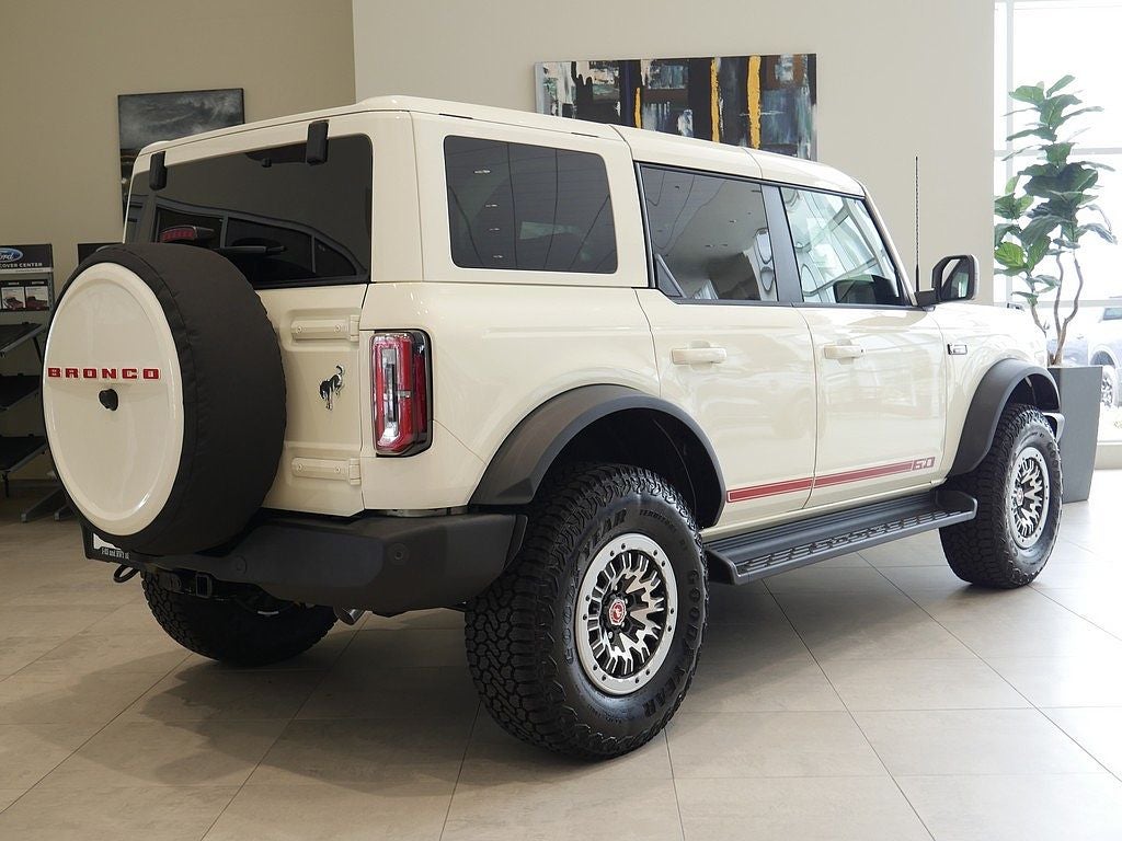 2026 Ford Bronco Outer Banks 60th Anniversary Package
