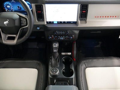 2026 Ford Bronco Outer Banks 60th Anniversary Package