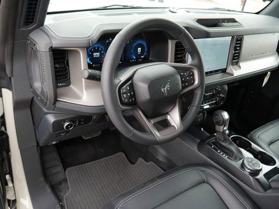 2026 Ford Bronco Outer Banks 4WD