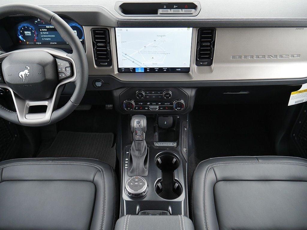 2026 Ford Bronco Outer Banks 4WD