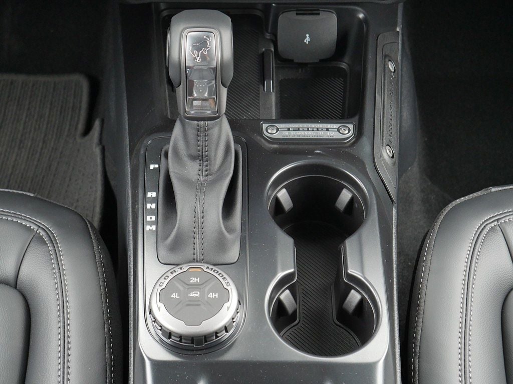 2026 Ford Bronco Outer Banks 4WD