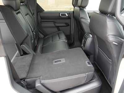 2026 Ford Bronco Outer Banks 4WD