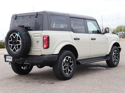 2026 Ford Bronco Outer Banks 4WD